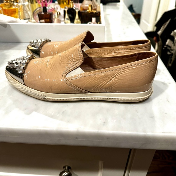 Miu Miu Pink Patent Leather Swarovski Crystal Toe Heels (Size 10, Fits Like 8.5) - Picture 3 of 6